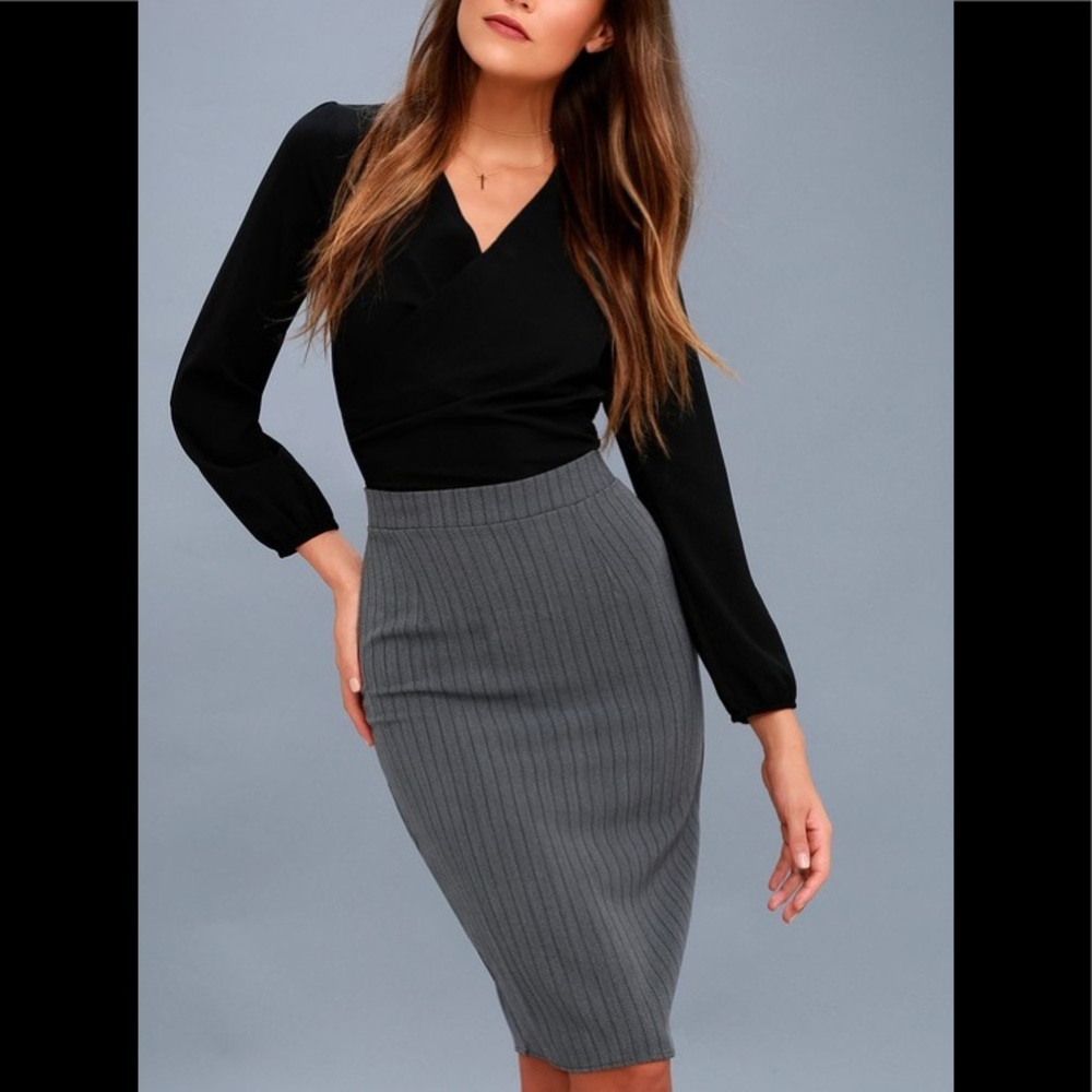 Express Skirt - Picture 2 of 4